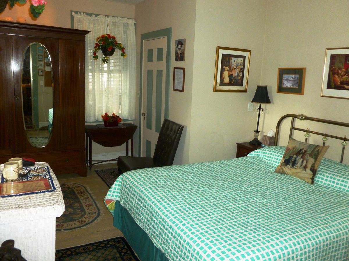 Simmons Homestead Inn Хайанис Порт Екстериор снимка